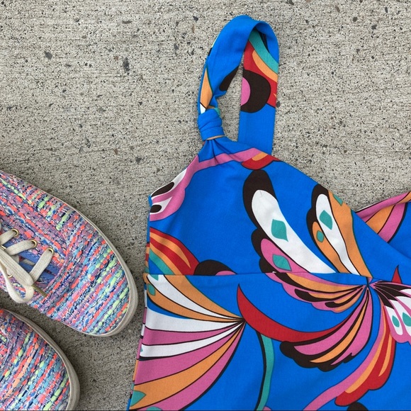 BCBG Max Azria tank top, size small - Picture 3 of 3